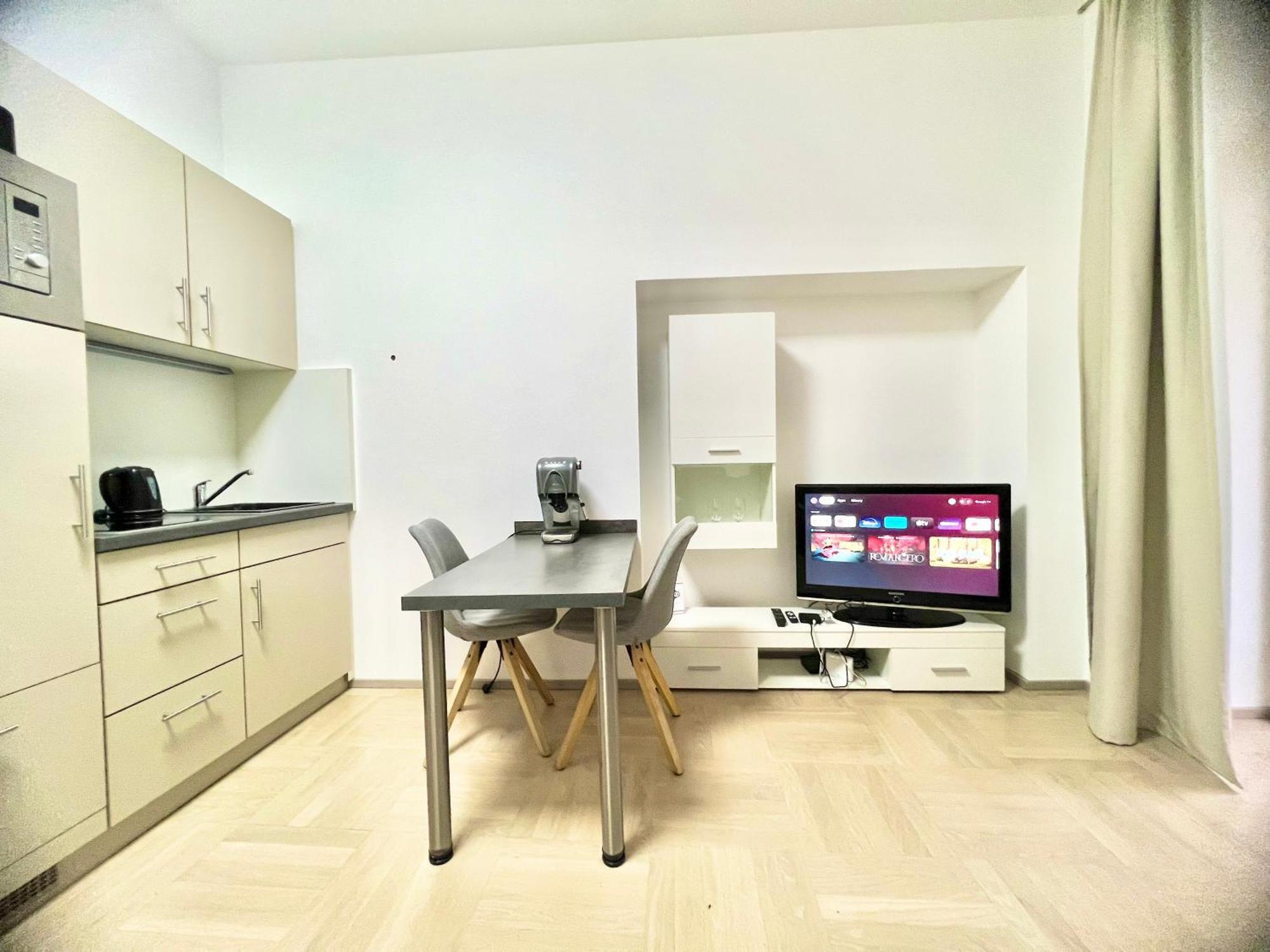 Exclusive Apartment Centrum Прага Екстериор снимка